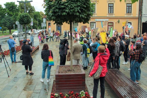 105455644_1484555178394834_5847484794986772675_o