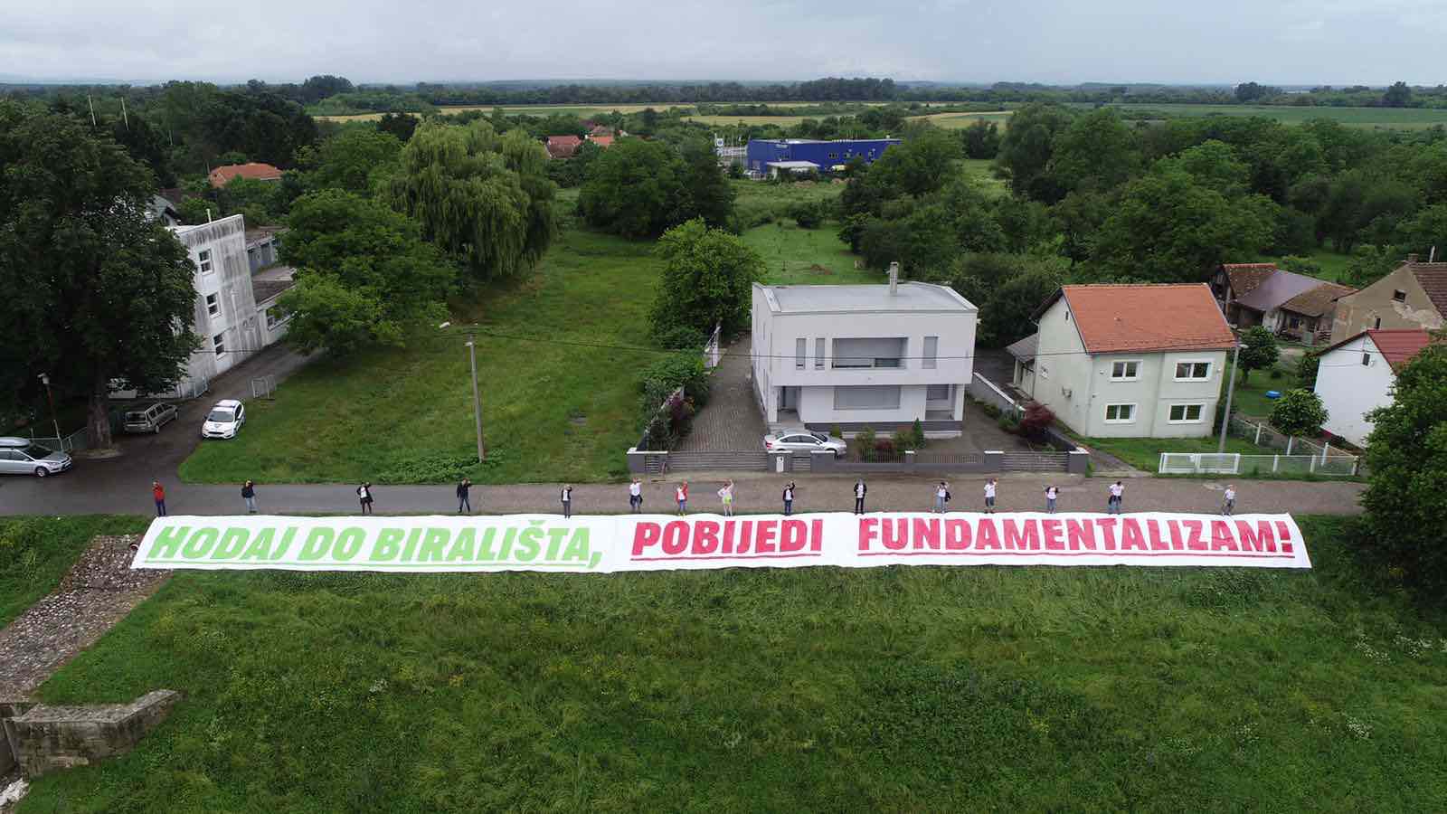 Hodaj do birališta, pobijedi fundamentalizam!