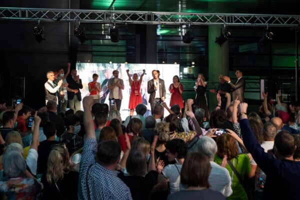 106295394_1499162886934063_2945357888194169230_o