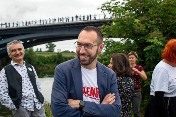 107056591_1496405060543179_6918956157131483518_o