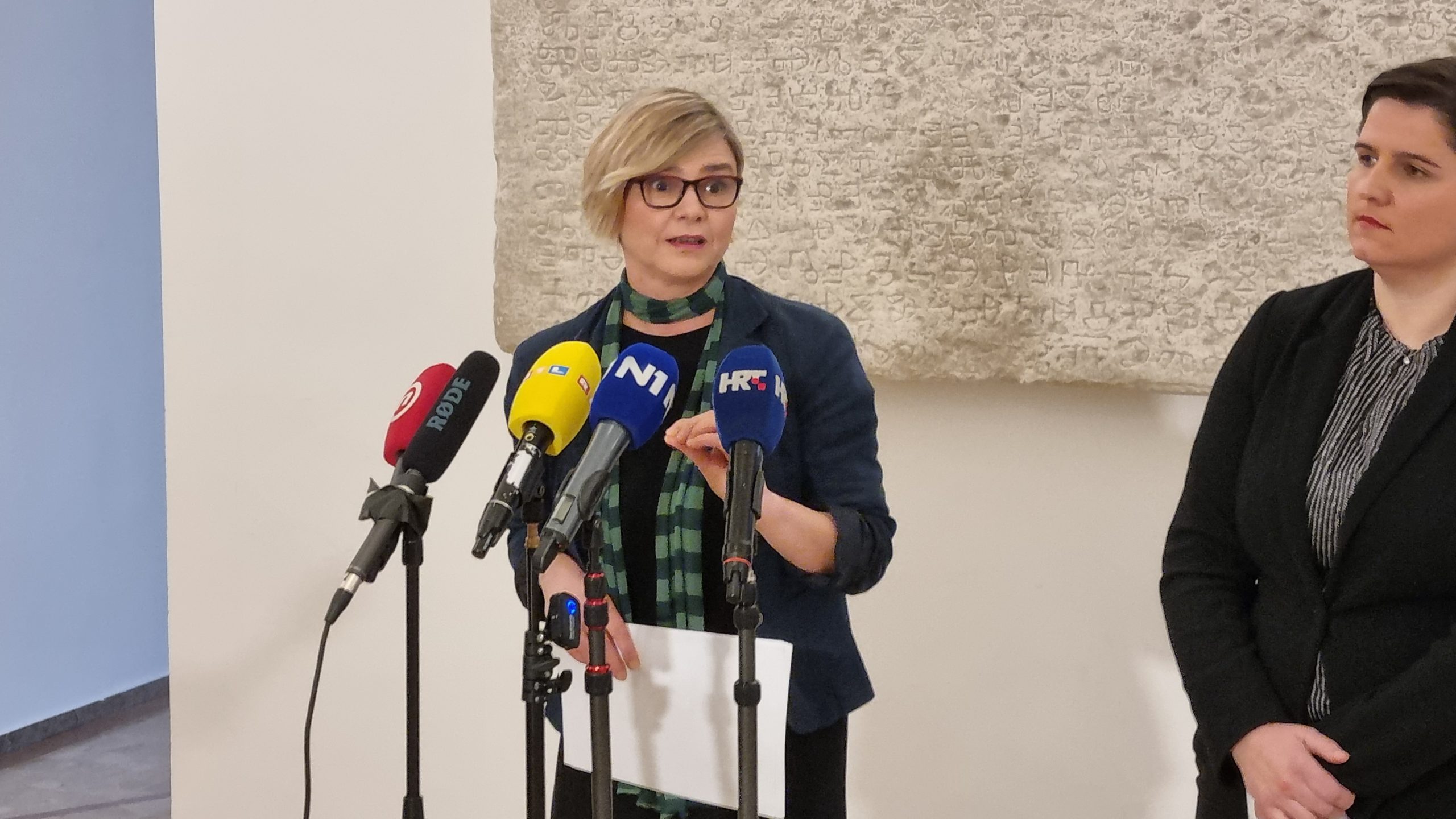 RH mora izaći iz štetnog Ugovora o energetskoj povelji