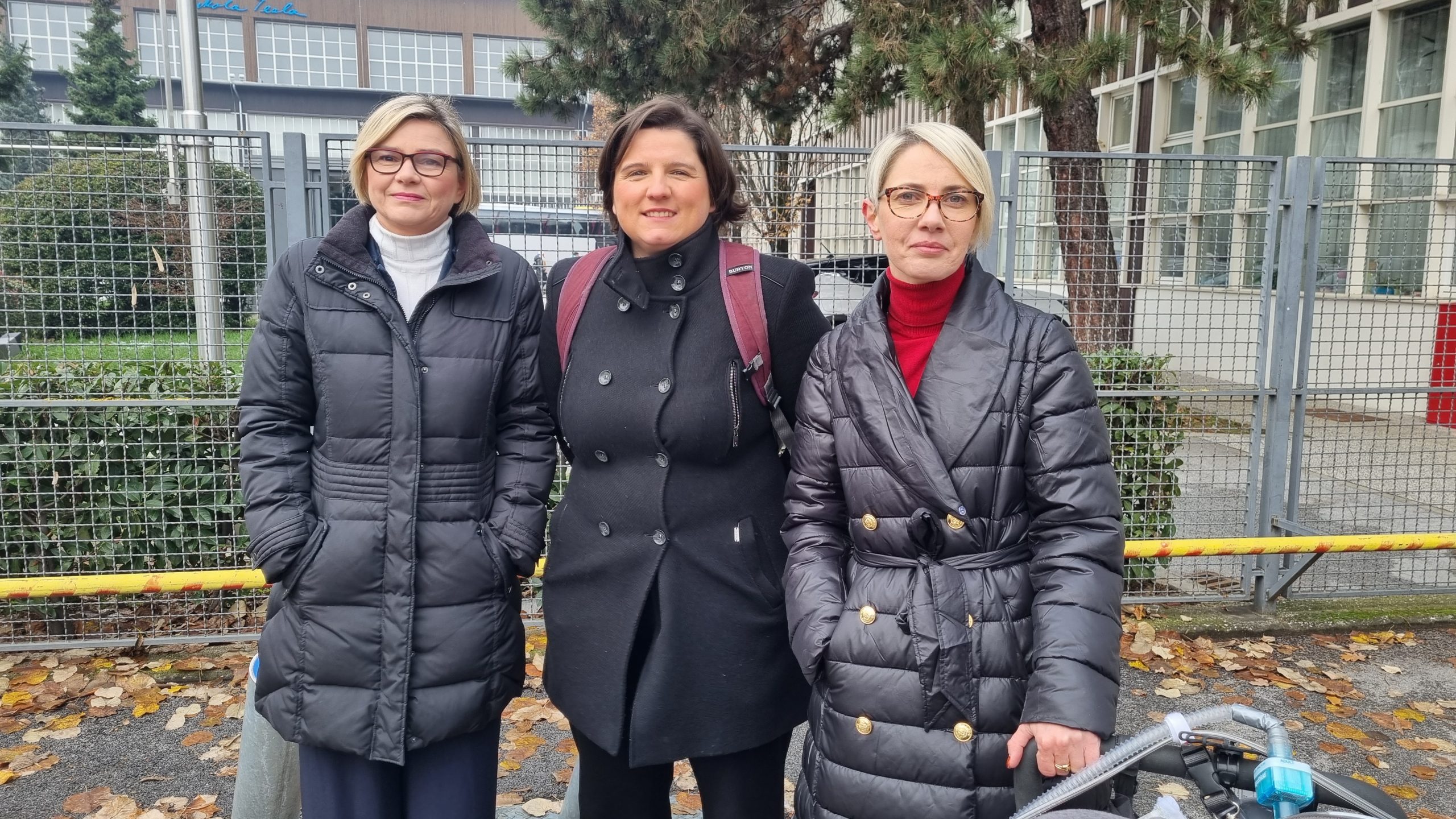 Roditeljima njegovateljima osigurati naknadu 6+6 nakon smrti djeteta